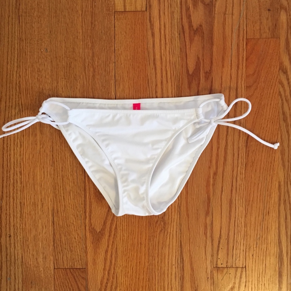 Victoria’s Secret White String Bikini Bottom